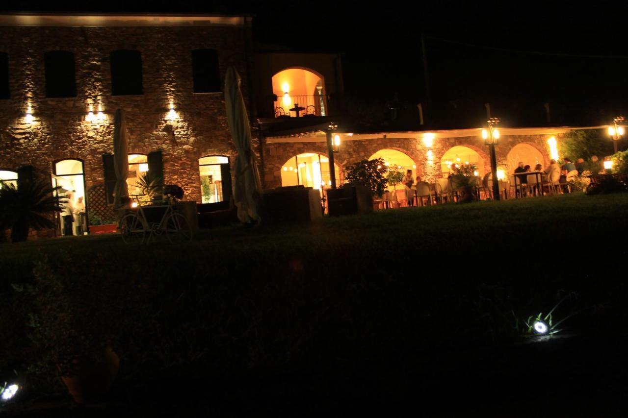 Villa Govi Диано-Кастелло Экстерьер фото